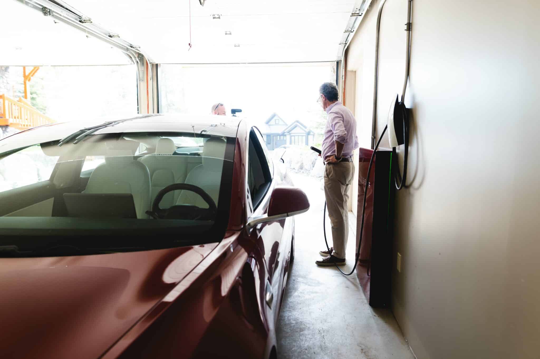 Charging Electric Car with Solar Panel